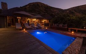 Hillsnek Safari Camp - Amakhala Game Reserve