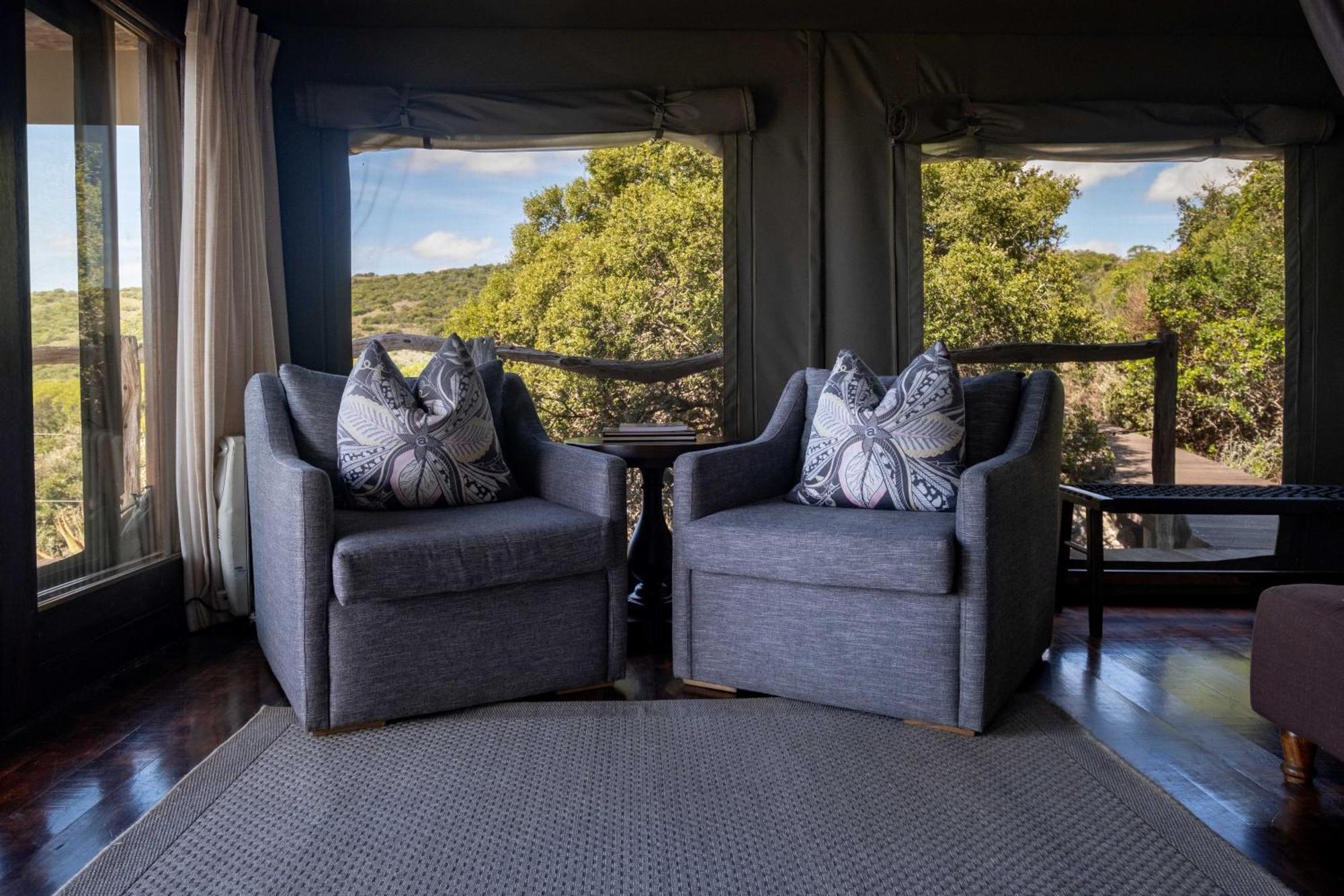 Hillsnek Safari Camp - Amakhala Wildreservaat Buitenkant foto